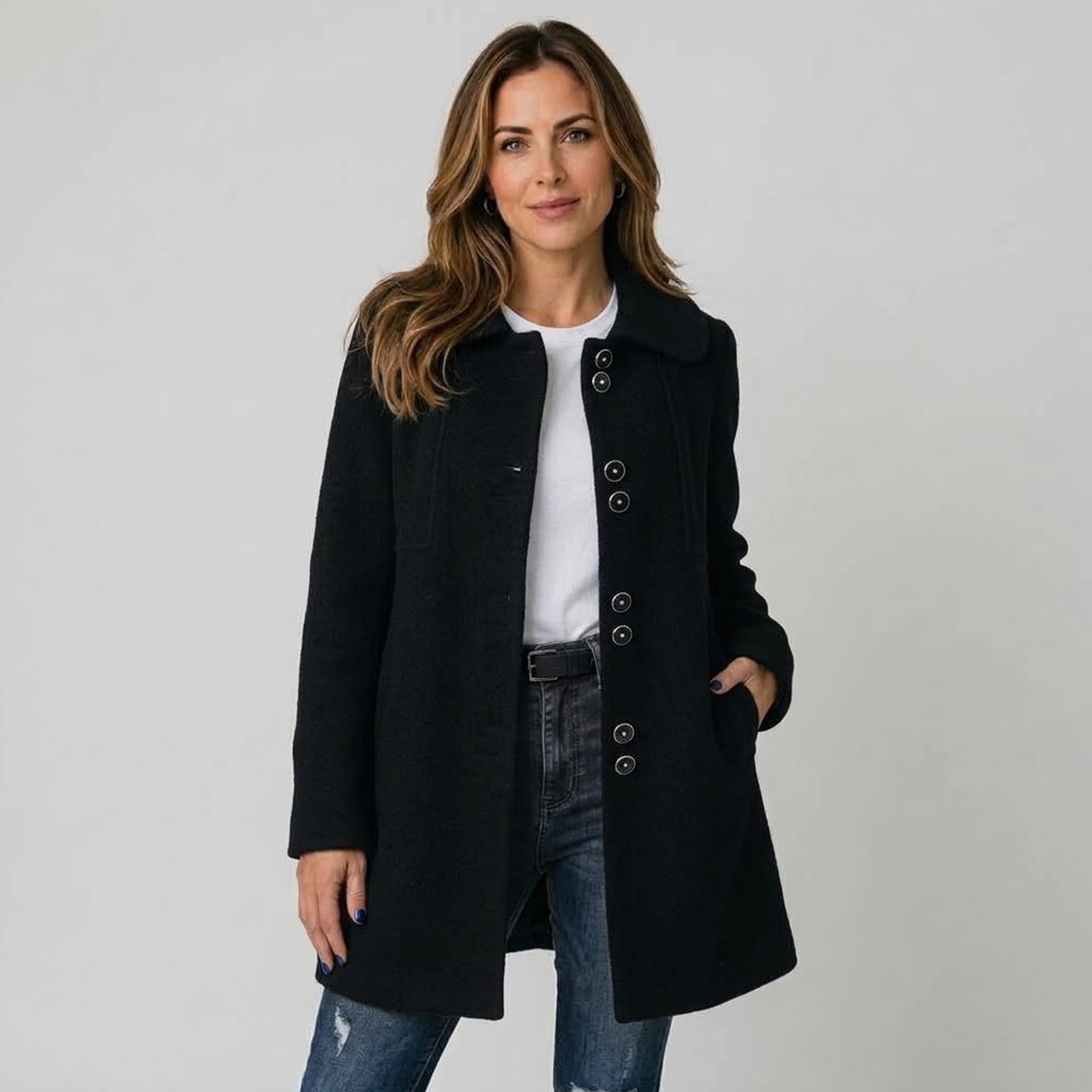 Timeless Women's Long Cardigan Featuring Chic Button Detailing